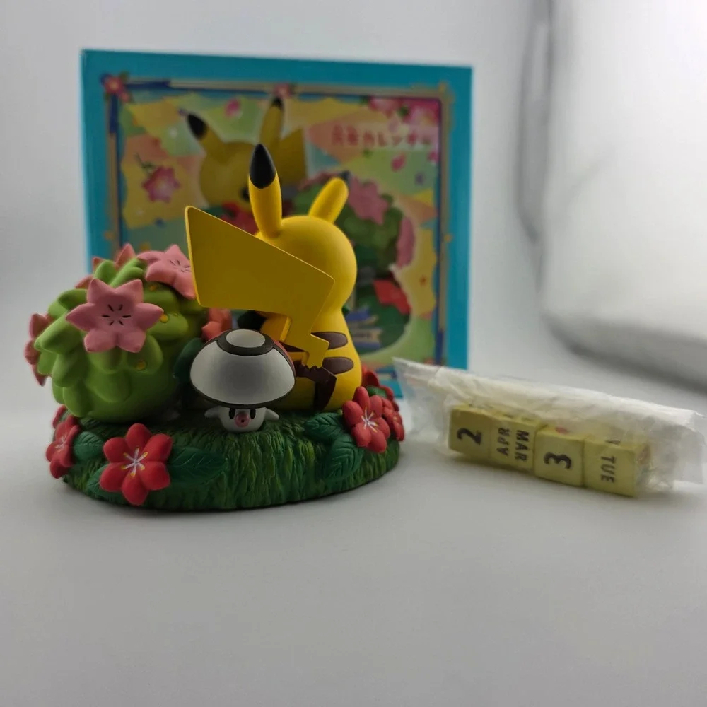 Pokemon‎ Center 20th Anniversary Pikachu Shaymin Perpetual Calendar Figure
